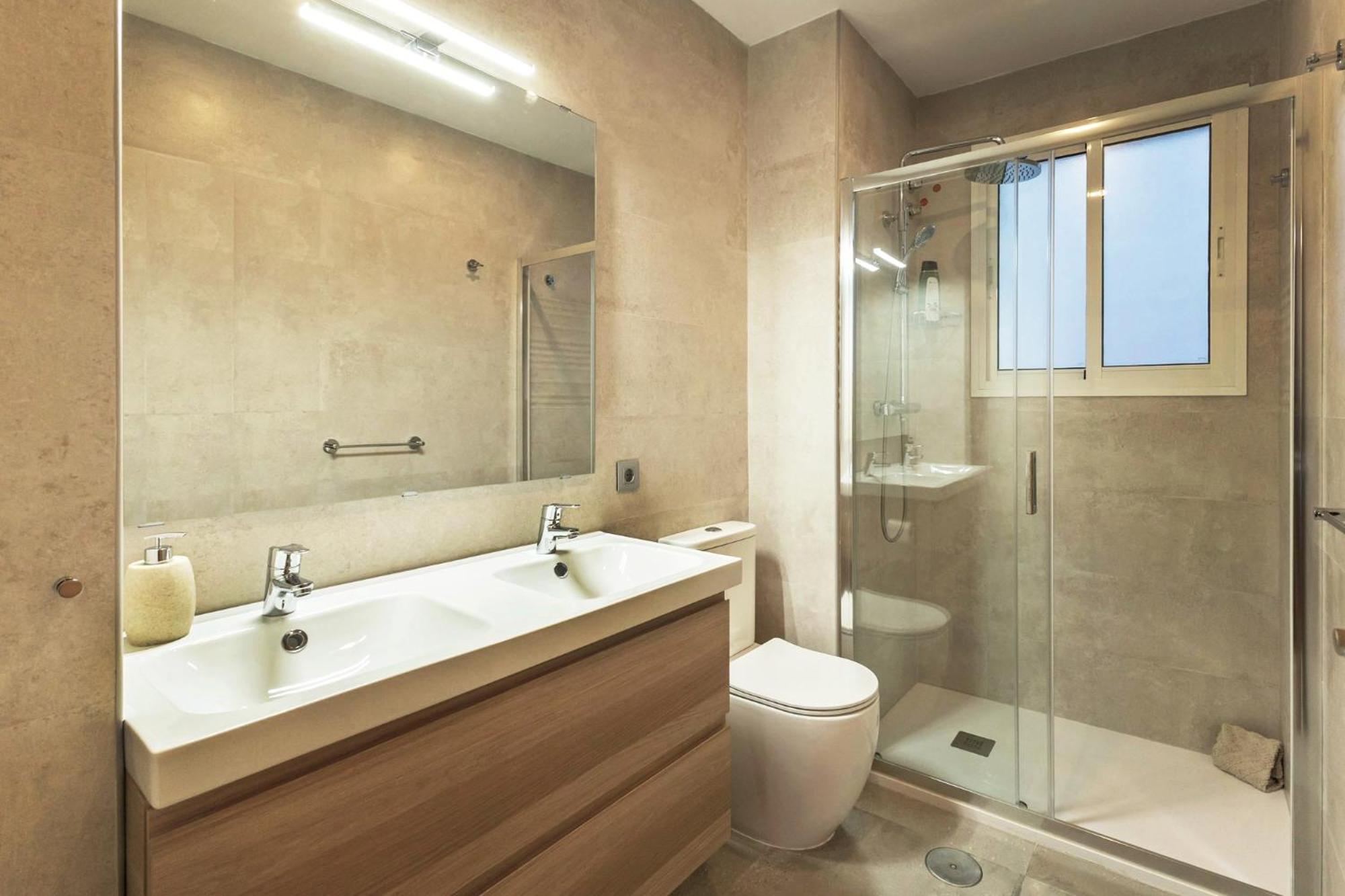 Modern Spacious Apartment Central Of Sevilla Eksteriør billede